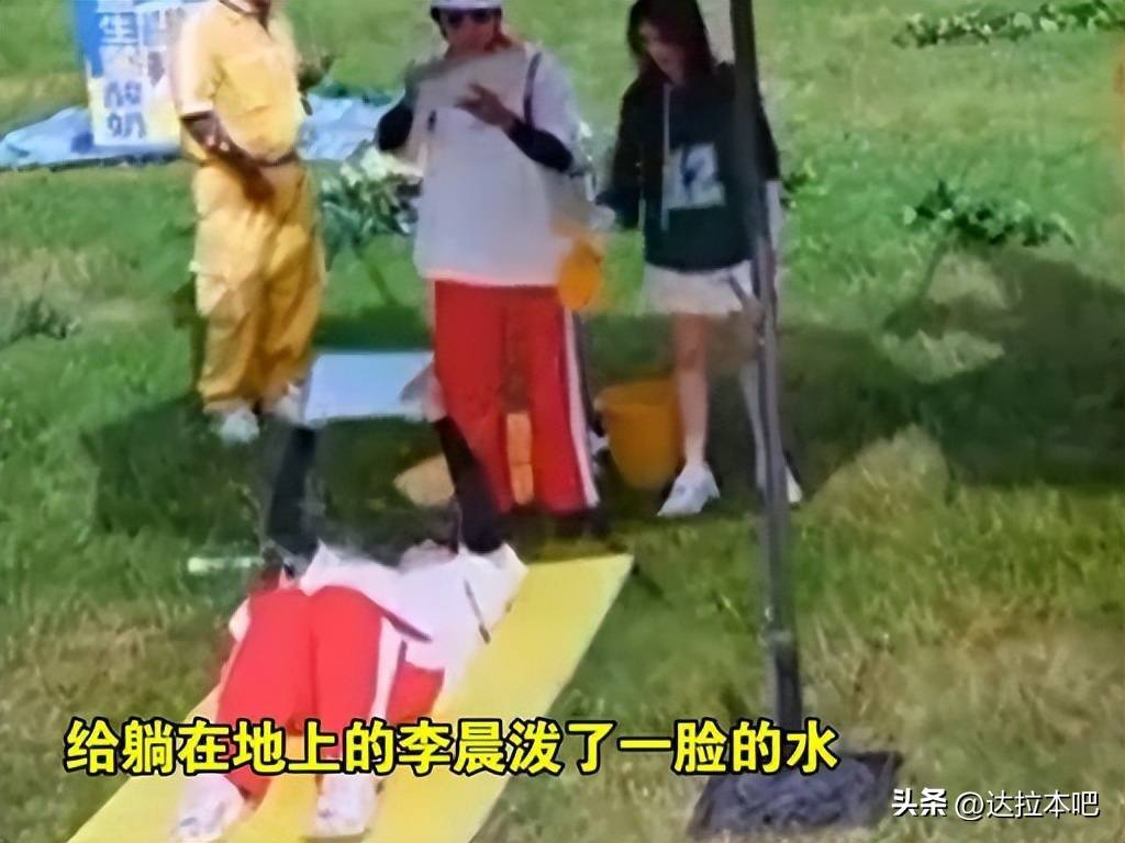 2026娱乐圈翻车潮:六位顶流跌倒无人疼