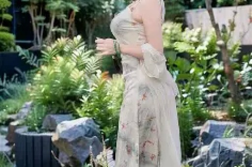 白冰偷税未平，前合伙人曝婚内出轨铁证
