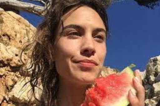 湖南女子PK输文旅局遭浸猪笼?真相与反思