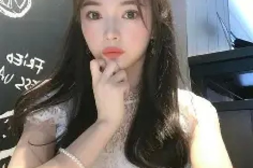 百万网红隐婚出轨生子