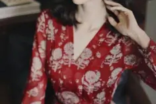 知名博主出轨！聊天记录曝光，女方录音威胁