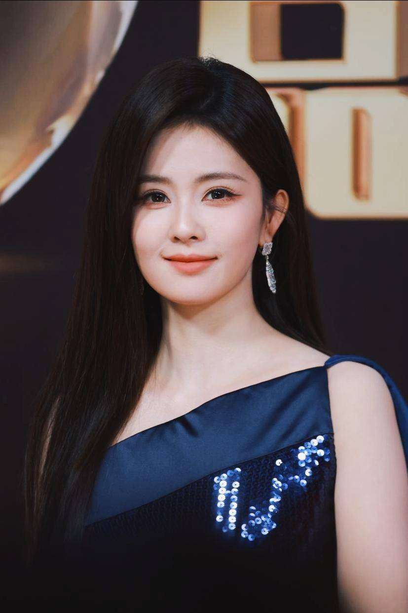 白鹿人设翻车:女汉子真性情边界何在?