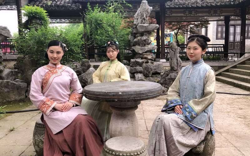 AI冲击横店群演:美女众多,低收入男性何去何从?