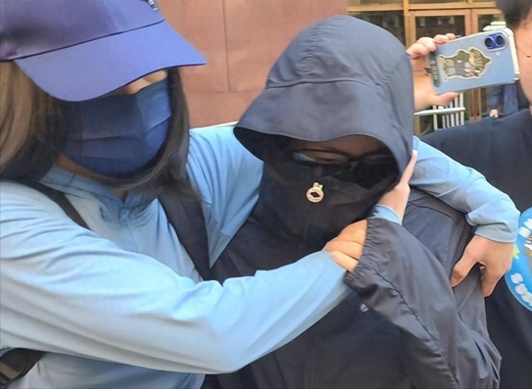 杨锦屏案：拒不认罪称老鼠药是为轻生寻夫